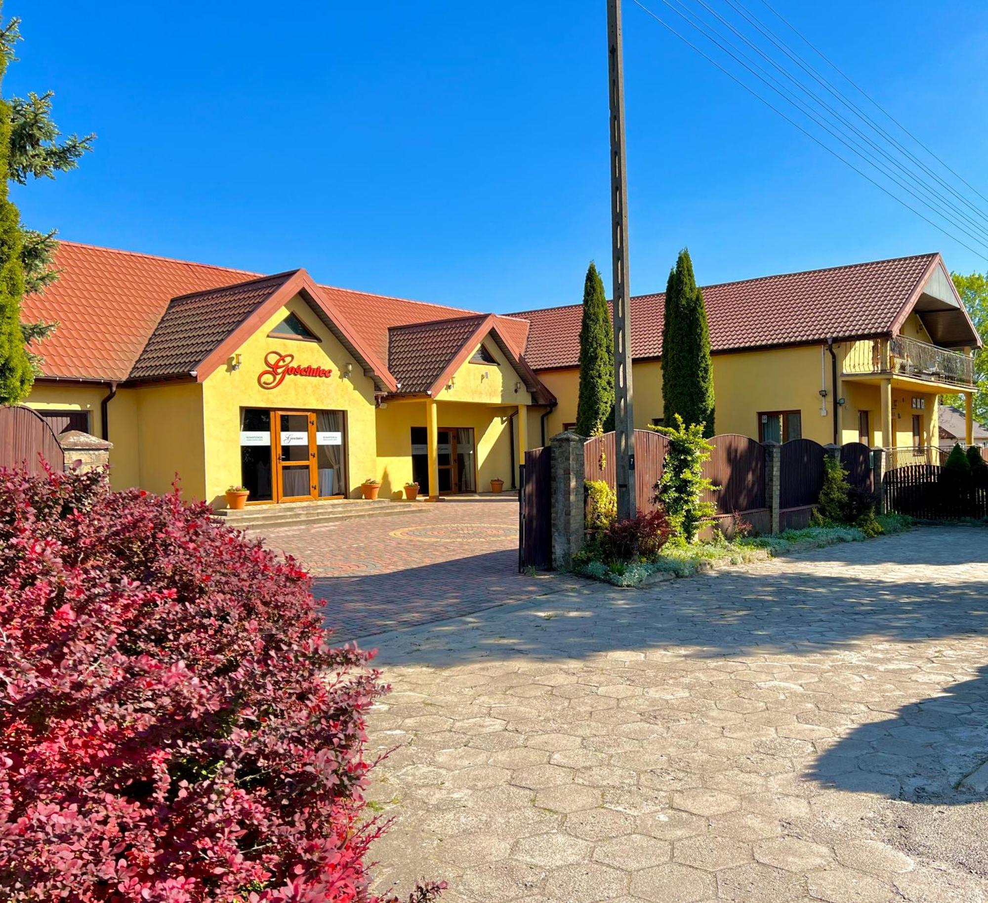 Zajazd Gosciniec Nowosiolki-Kolonia Exterior foto