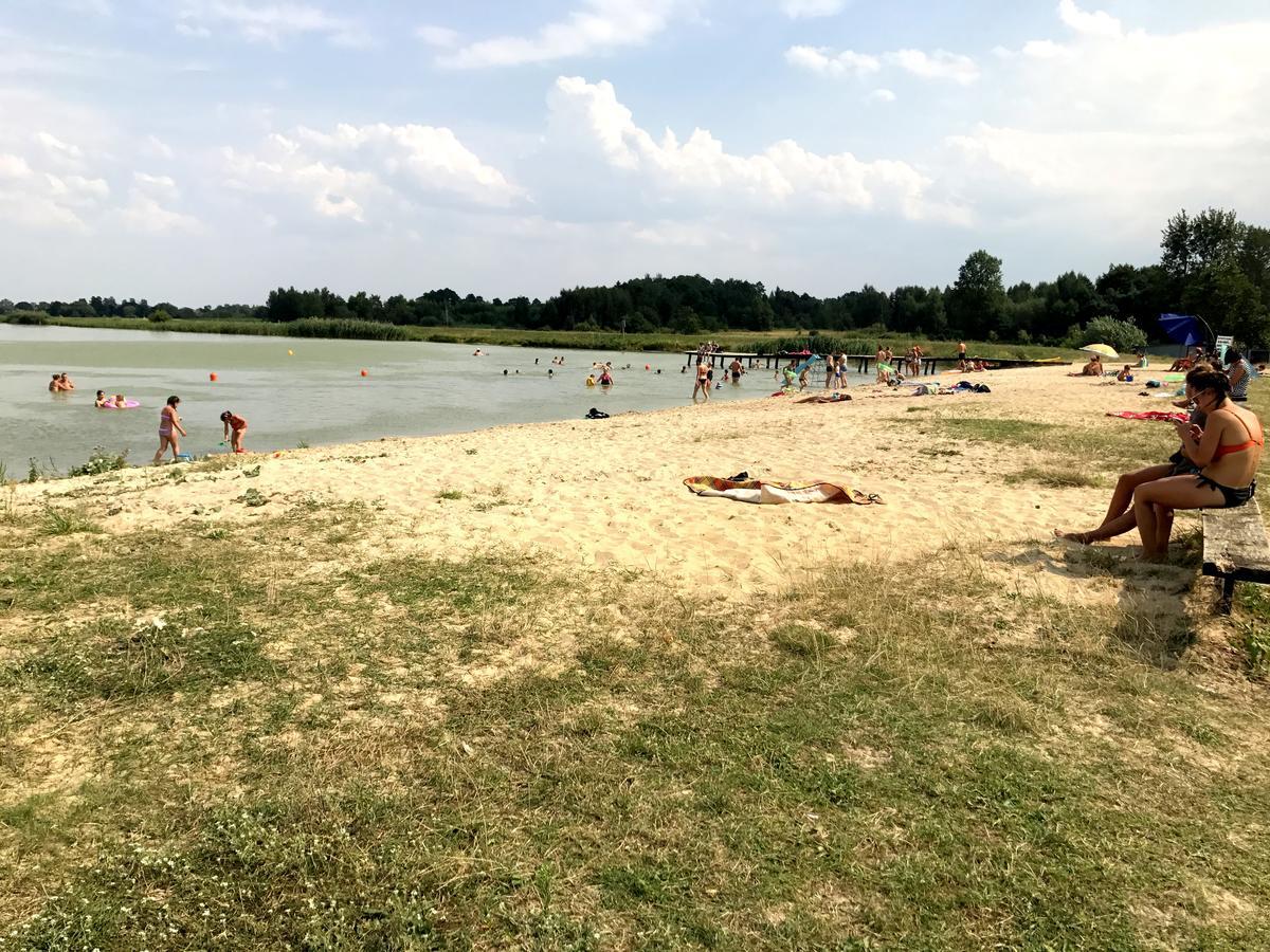 Zajazd Gosciniec Nowosiolki-Kolonia Exterior foto